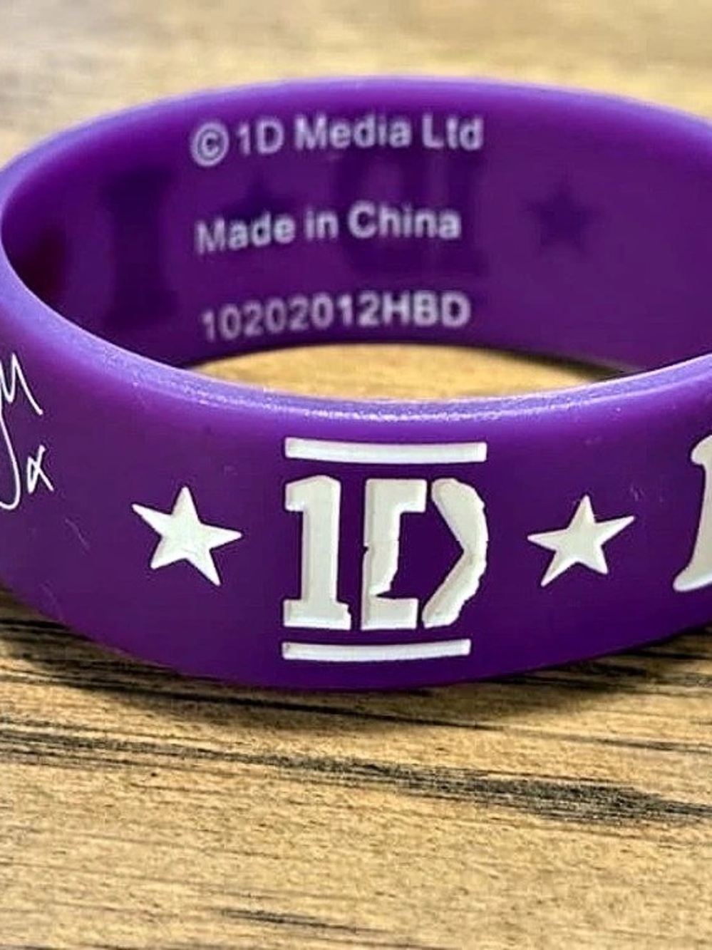 1D Media Ltd Purple Silicone ID Bracelet